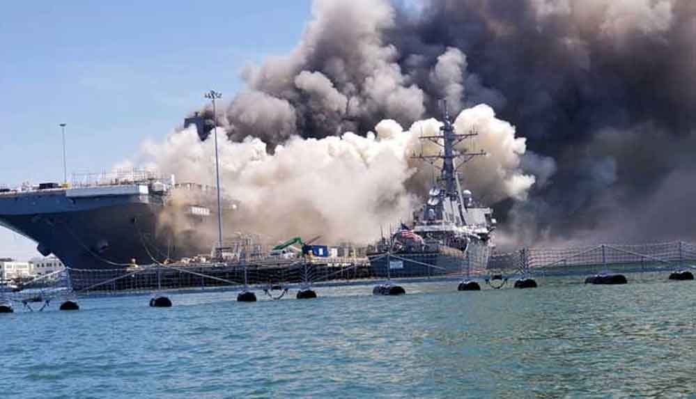 ABD’de-savaş-gemisinde-yangın-çıktı