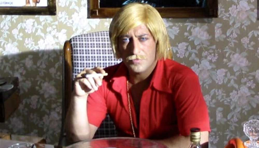 Cem-Yılmaz-duyurdu,-Erşan-Kuneri-dizisi-geliyor!