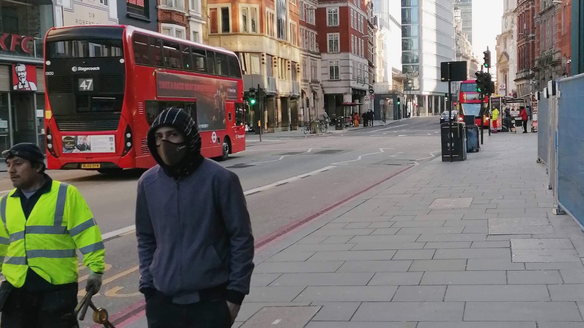 İngiltere'de hükümetin sağlık danışmanı 'Günlük vaka sayısı Ekim ortası 50 bine çıkabilir' dedi