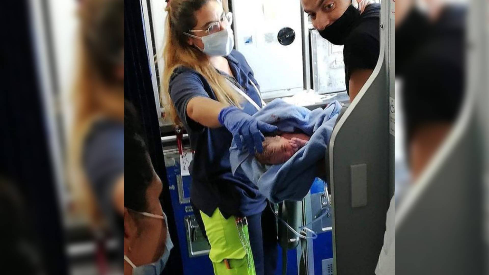 Uçuşta doğan bebeğe ömür boyu ücretsiz bilet