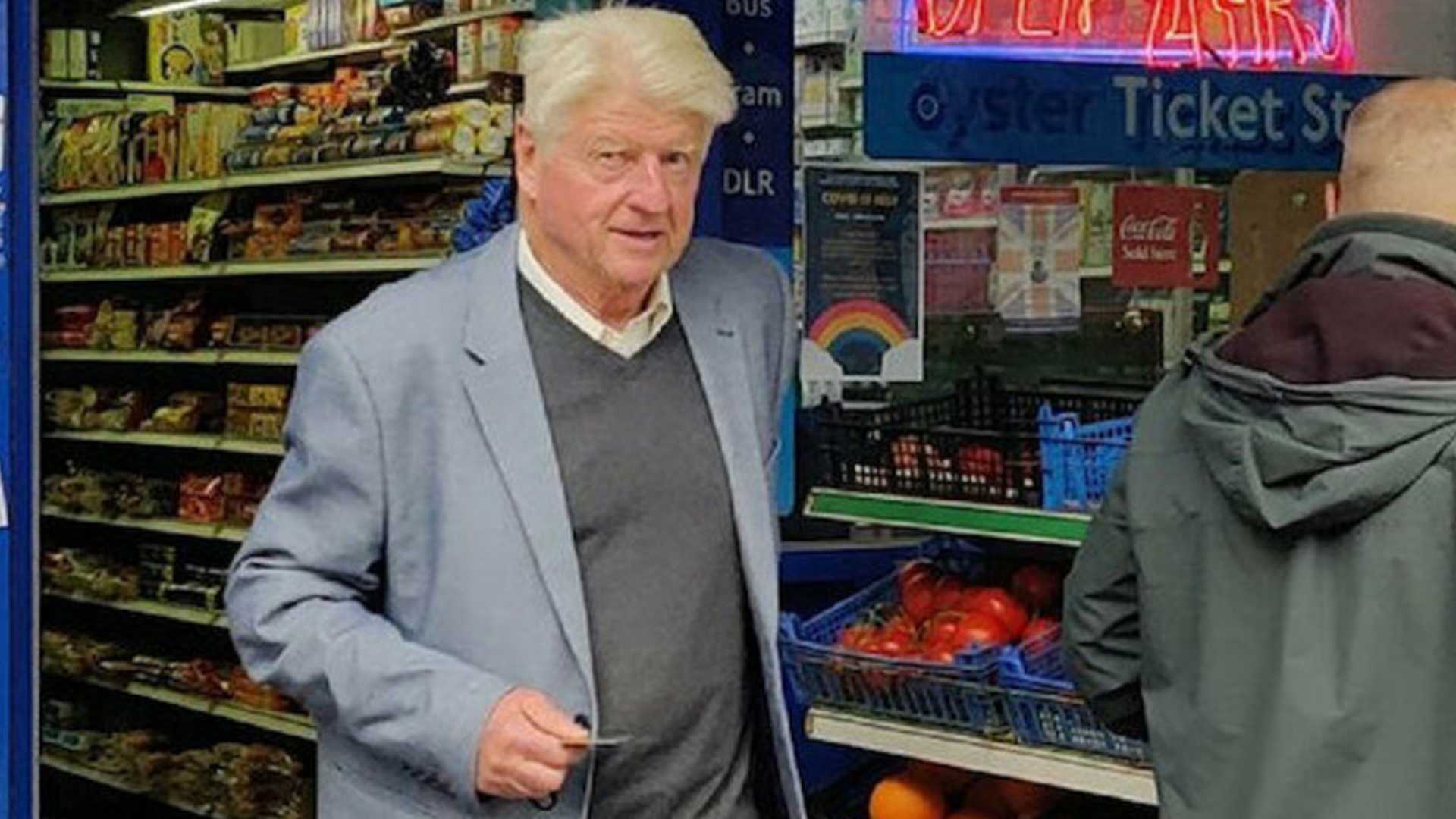 Başbakan Boris Johnson'ın babası maskesiz yakalandı, cezayı yedi