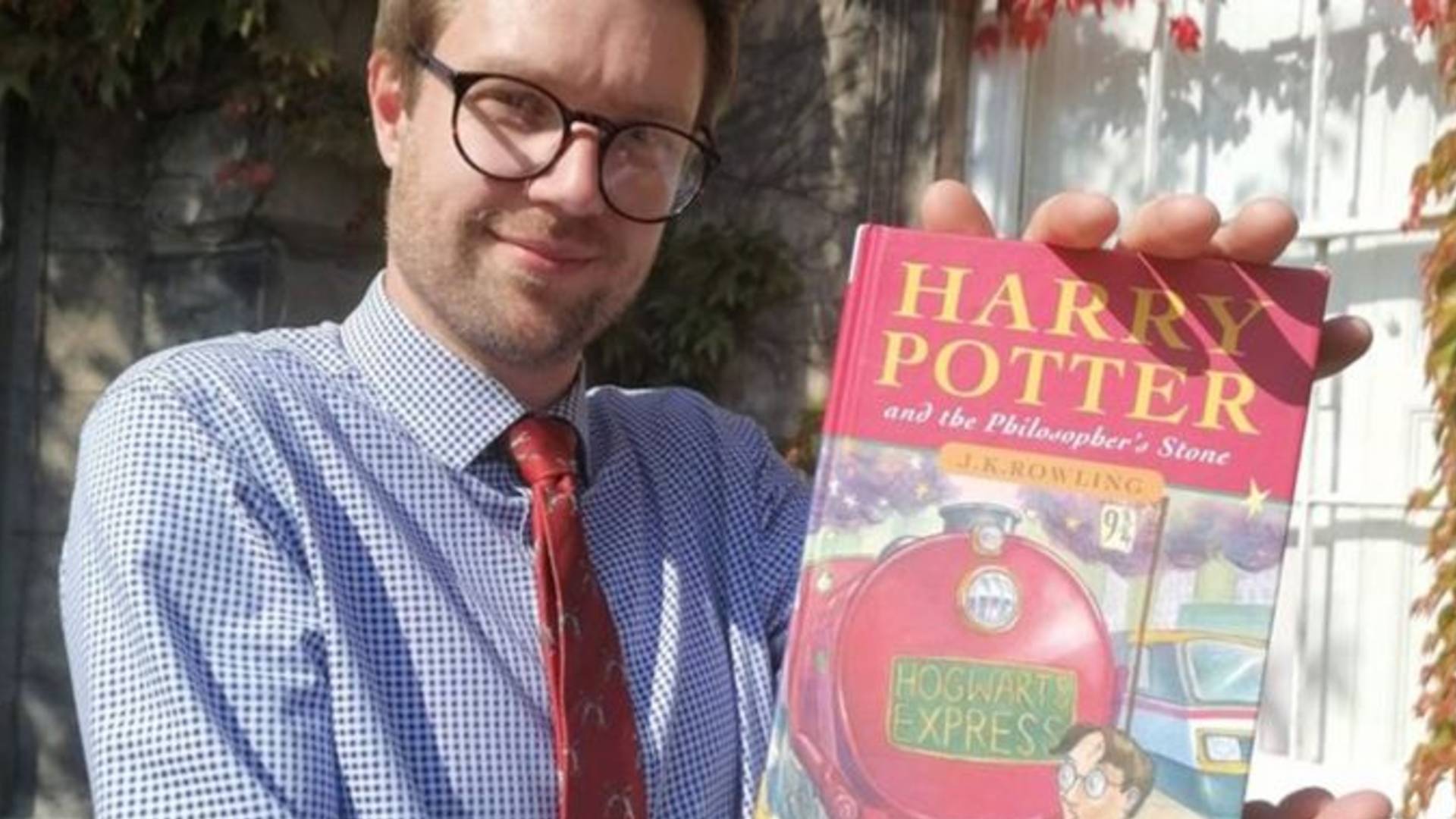 Harry Potter ve Felsefe Taşı’nın ilk baskısı 60 bin sterline satıldı