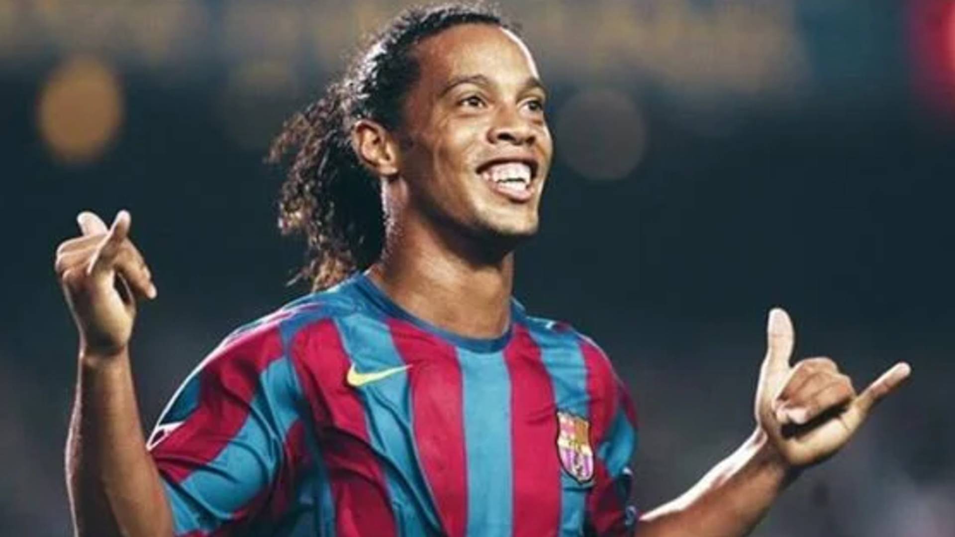 Ronaldinho koronavirüse yakalandı