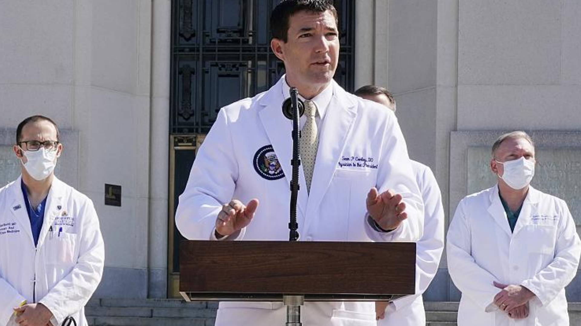 Trump'ın doktorundan açıklama_ Durumu iyileşiyor, pazartesi taburcu olabilir