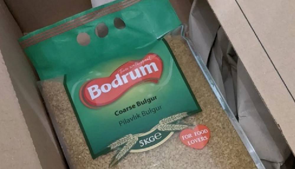 Amazon, PS 5 beklerken evlerine bulgur gelen müşterilerinden özür diledi