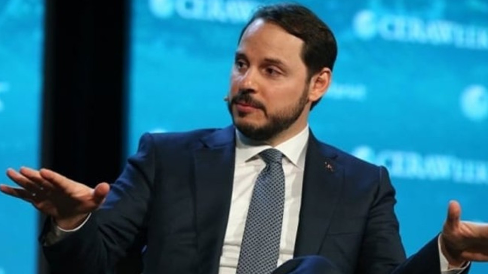 Berat Albayrak, istifa etti