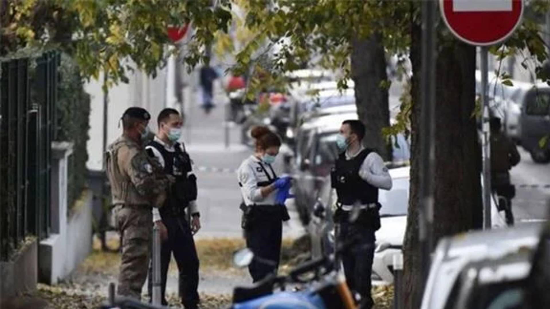 Fransa'da yine saldırı_ Rahip ağır yaralandı