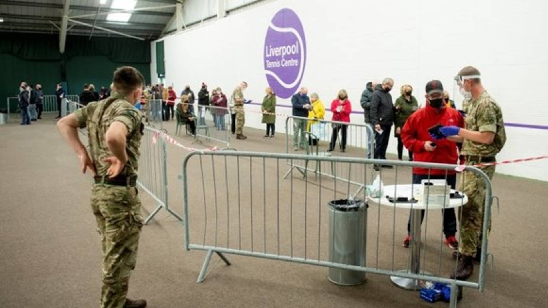 İngiltere şokta! Covid-19 vaka sayıları günlük 20 bin sınırını geçti
