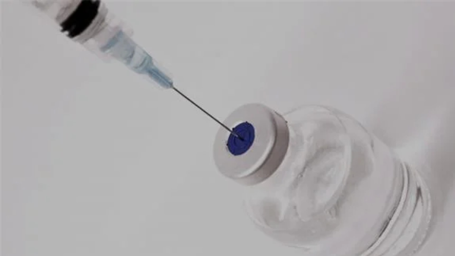 Koronavirüse karşı 10 kat koruma sağlayabilen aşı geliştirildi