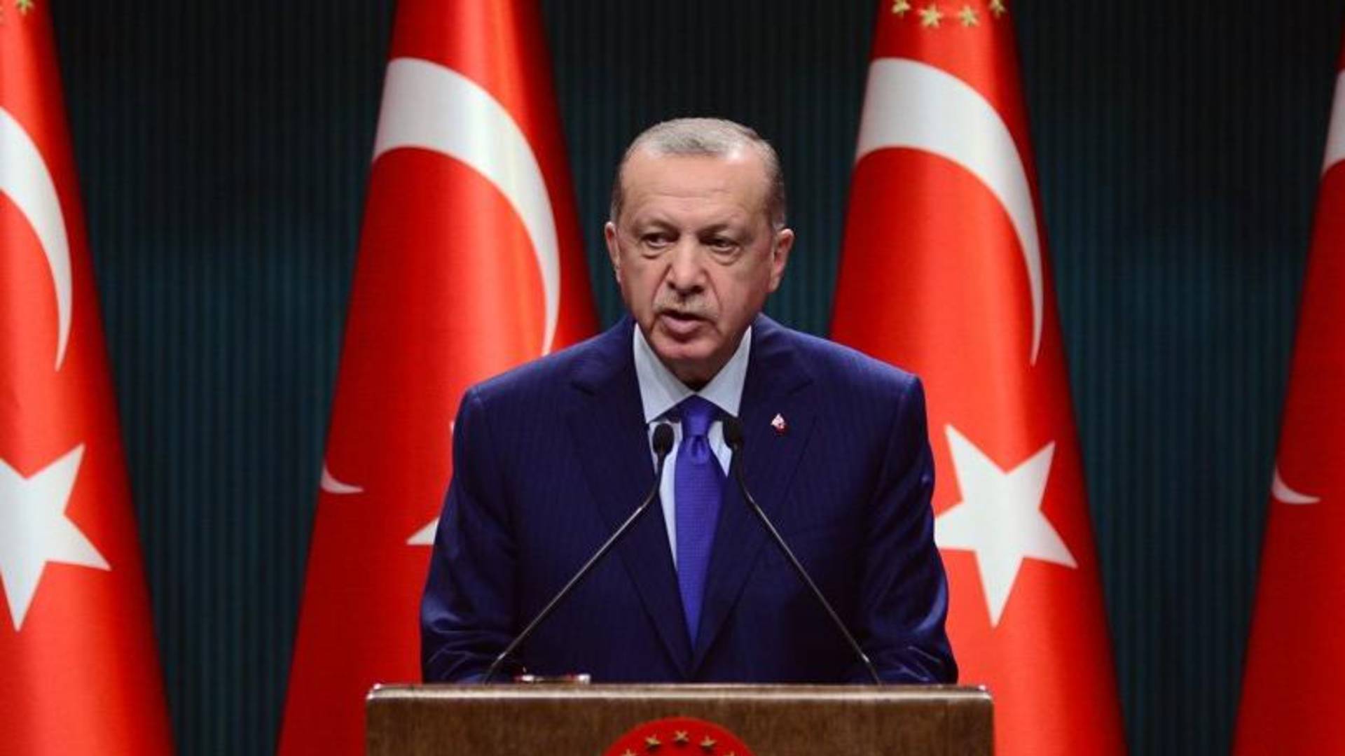Türkiye'de yasaklar açıklandı. 22.00'den sonra birçok işletme kapanıyor!