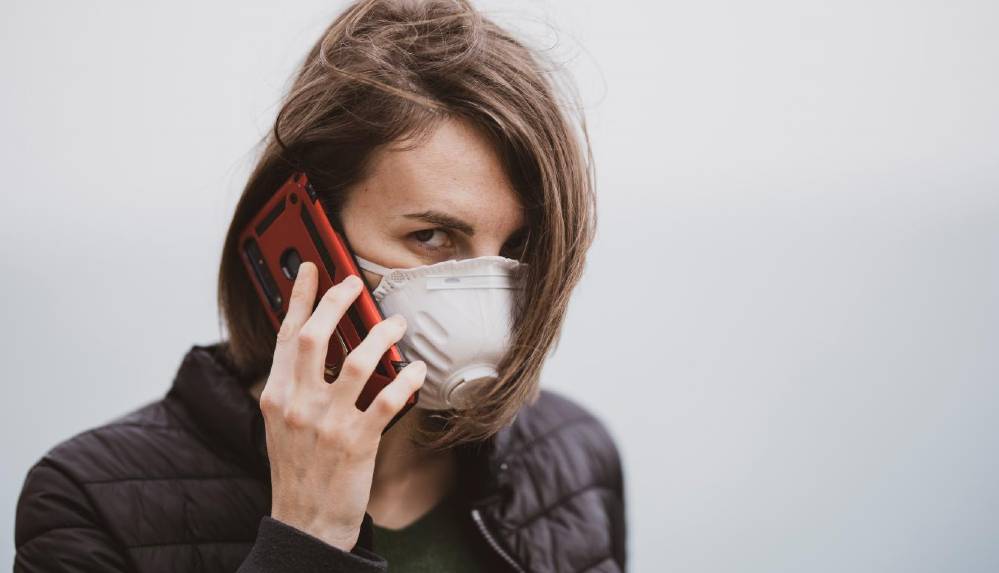 Yeni çalışma, N95 maskelerin koronavirüsü nasıl yaydığını apaçık gösterdi