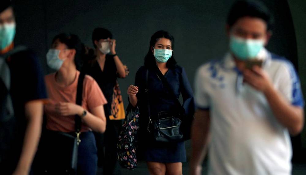 Bilim insanlarından aynı maskeyi uzun süre kullananlara kötü haber