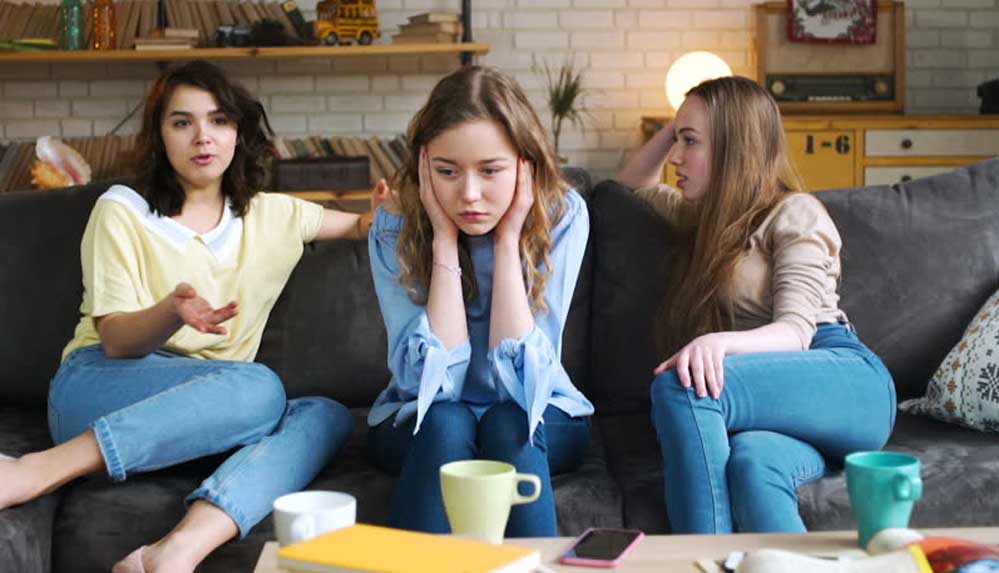 Arastirma-Gencler-birbirinden-ruh-hali-kapiyor-negatif-olanlar-daha-bulasici (1)