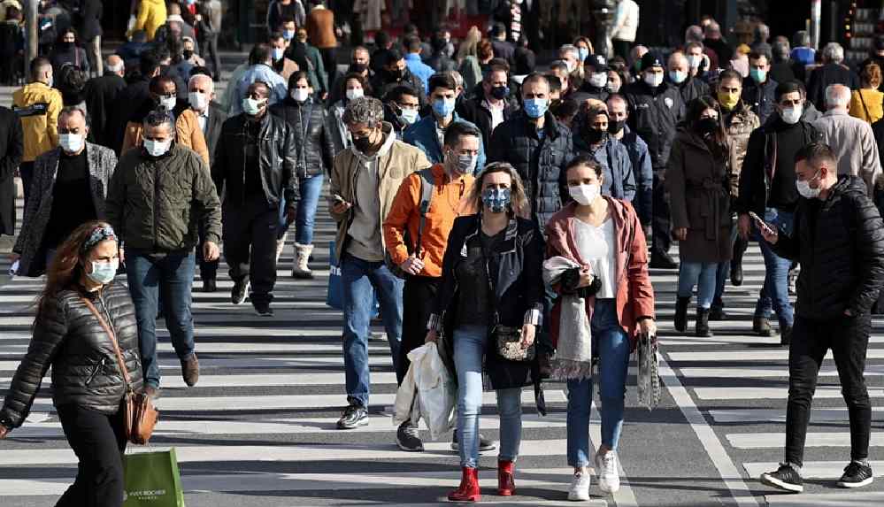 Araştırmaya göre, Kovid-19 salgınının gençlerin akıl sağlığı üzerinde yıkıcı etkisi oldu