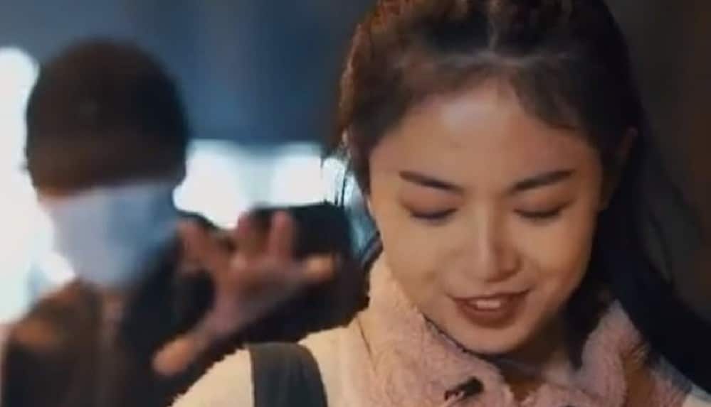 Çin'de infial yaratan reklam filmi kaldırıldı_ 'Makyajını silerek tecavüzden kurtul' (1)