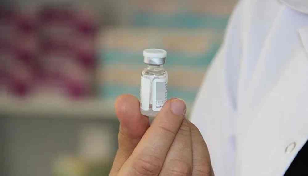 İngiltere'de flaş aşı kararı! ABD tepki gösterdi!