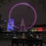 İngiltere'de günlük vaka 50 binin üzerinde_ İlkokullar kapatıldı, sahra hastaneleri tekrar açıldı