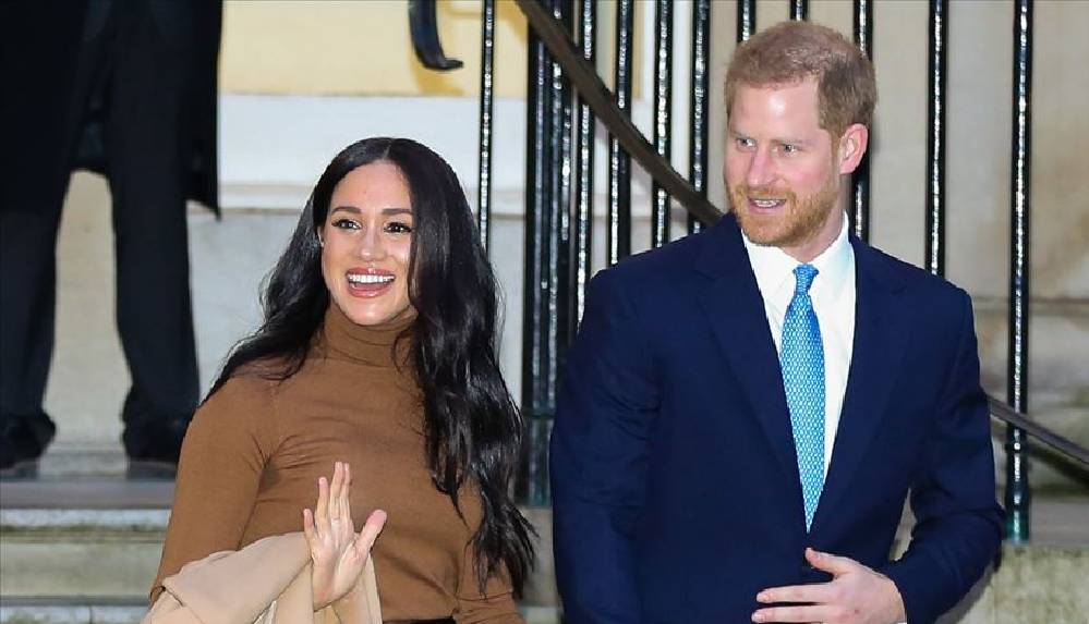 İngiltere'de Prens Harry ve eşi, Kraliyet'teki görevlerine dönmeyecek