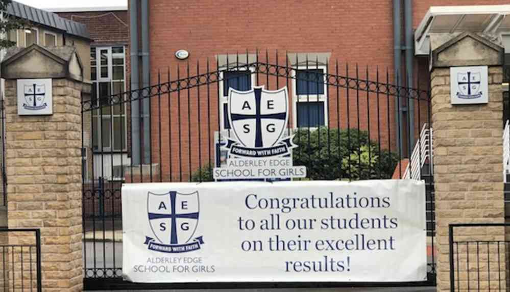 İngiltere'nin en popüler kız okullarından birinde uyuşturuculu kek skandalı! Öğrenciler hastanelik oldu