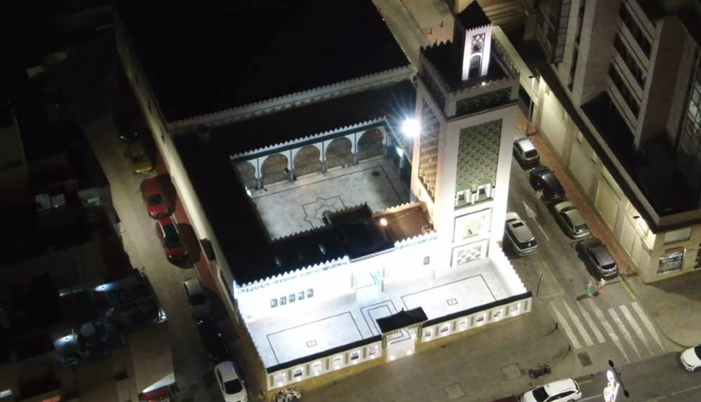 İspanya'da camiye saldırı