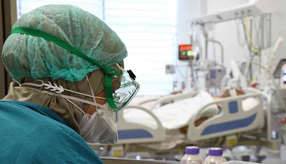 Erkekleri tehdit eden Koronavirüs semptomu_ Uzun süren ereksiyon sorunu 'Priapizm'