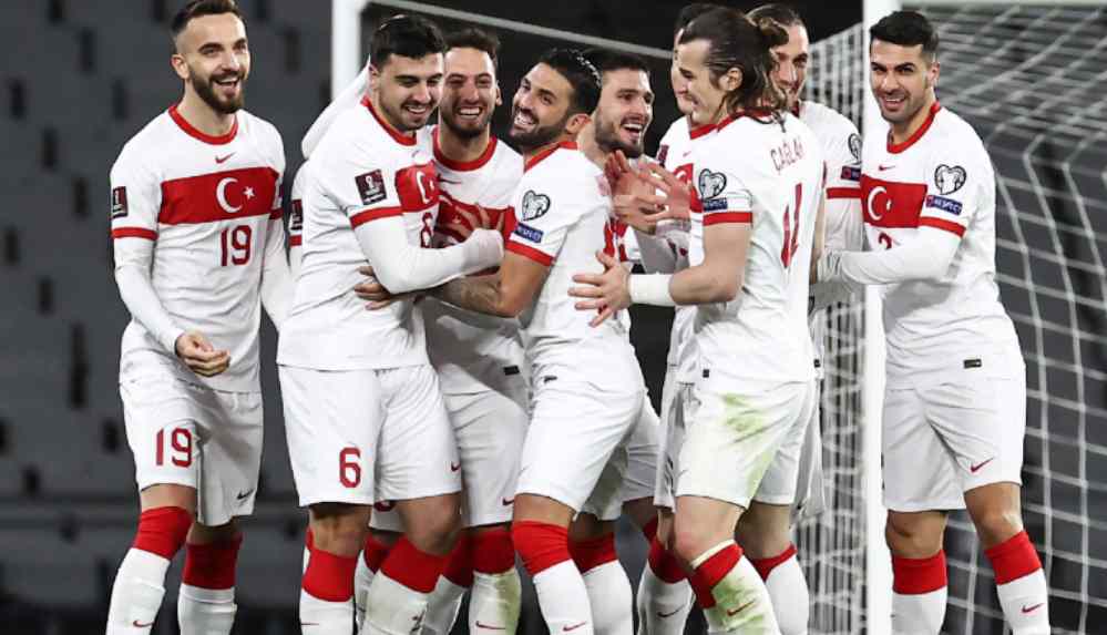 Muhteşem galibiyet... Türkiye Hollanda'yı 4 golle geçti