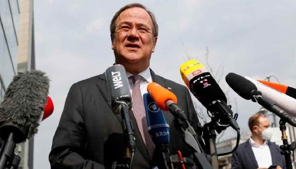 CDU, 2005'ten bu yana Merkel dışında ilk başbakan adayını açıkladı