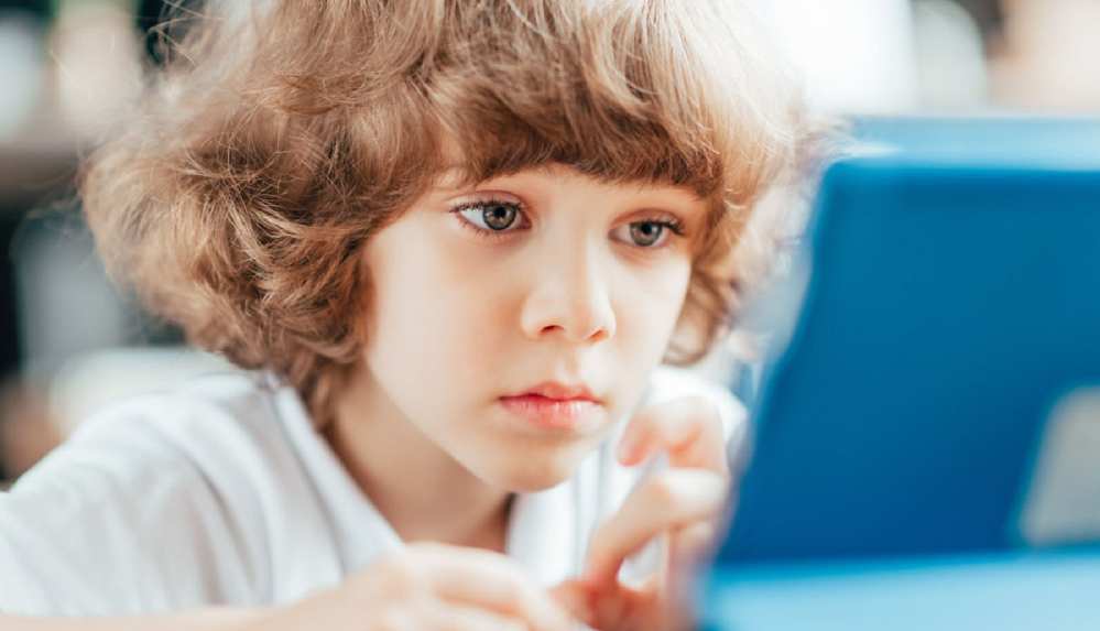 Çocukları dijital dünyada koruyacak 5 yöntem