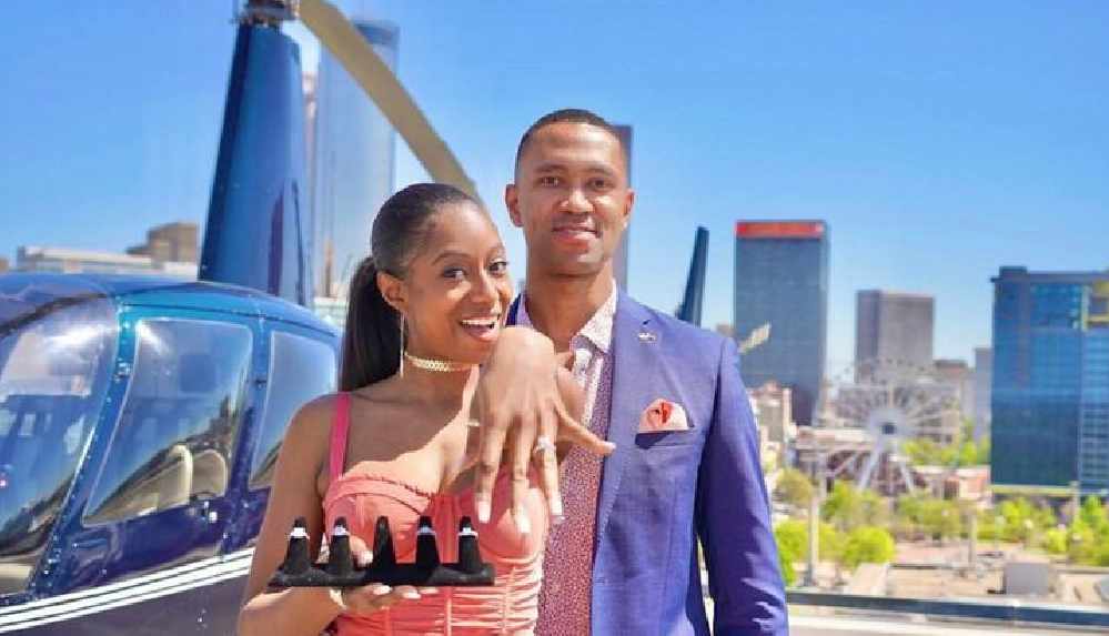 Evlilik teklifini 5 yüzükle yapan adam viral oldu