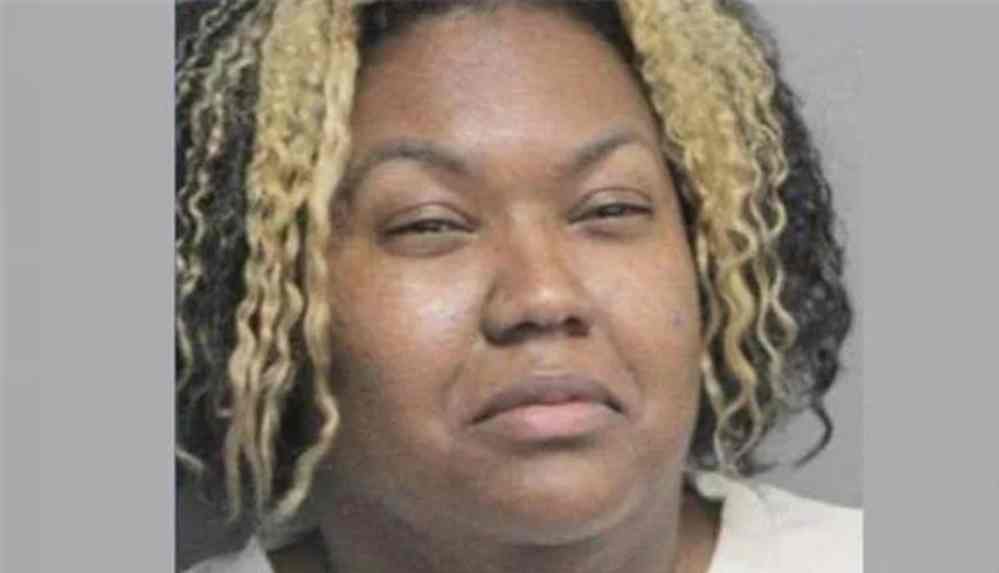 Hesabına 82 dolar yerine yanlışlıkla 1.2 milyon dolar yatan kadın, geri ödeme yapmayınca hapse atıldı