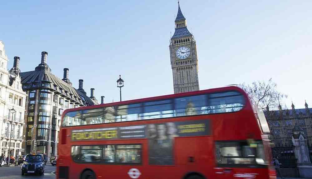 İngiltere'de konut fiyatları 17 yılın en yüksek artışını gösterdi