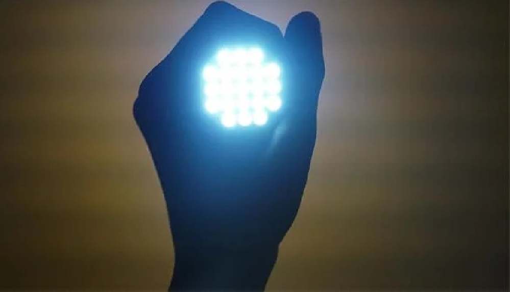 LED'i icat ederek 2014'te Nobel Fizik Ödülü'nü kazanan Japon fizikçi Akasaki öldü