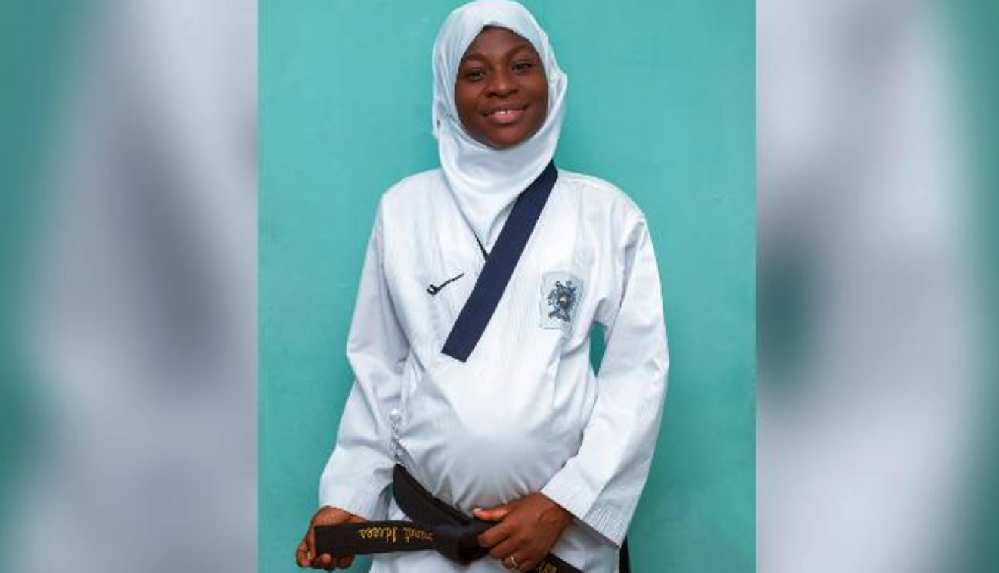 Sekiz aylık hamile atlet tekvandoda altın madalya kazandı