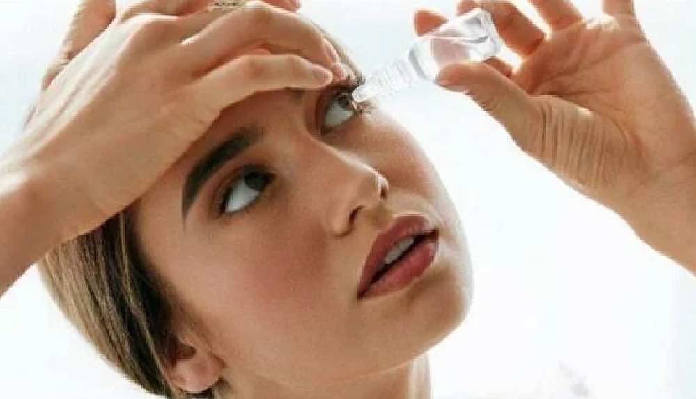 göz damlası orucu bozar mı