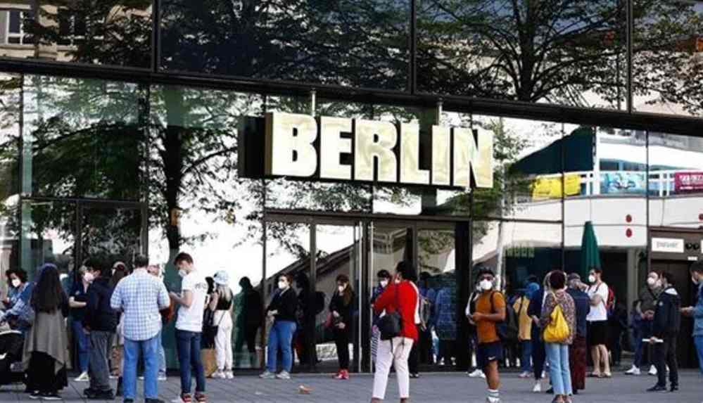 Almanya'da 12 yaşından büyük çocuklar da Kovid-19 aşısı yaptırabilecek