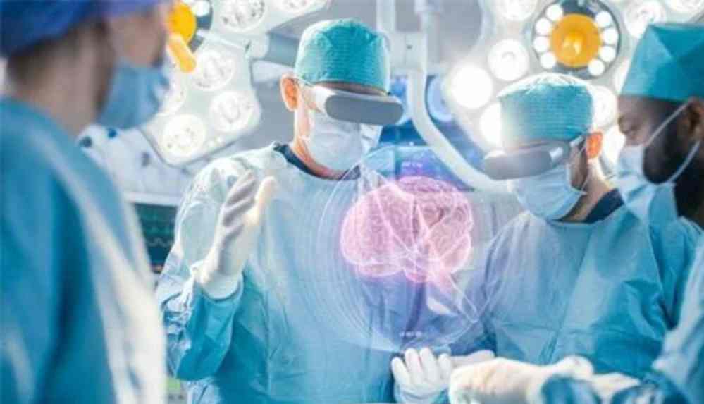 Yeni bir beyin implantı ile düşünceler metne dönüşüyor. Artık düşündüklerinizin çıktısını çıktısını alabilirsiniz.