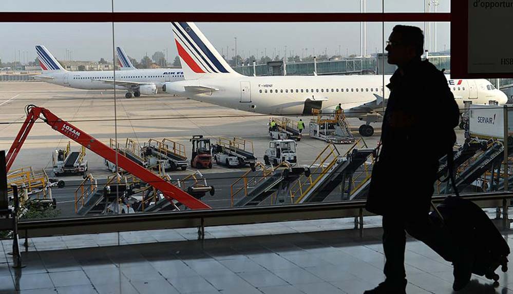 fransa-ingiltereden-gelen-yolculara-karantina-zorunlulugu-getiriyor