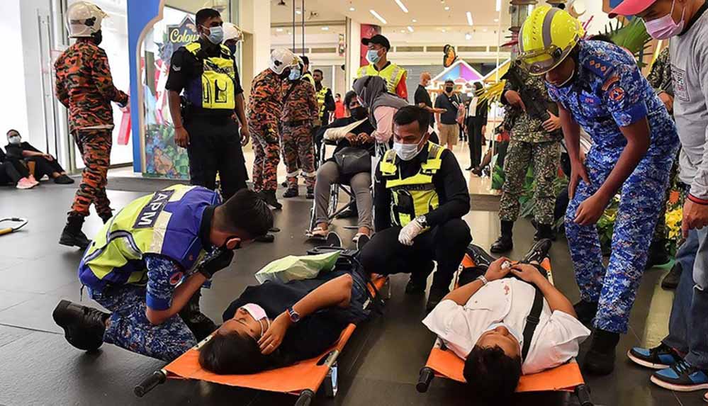 malezyada-2-metro-kafa-kafaya-carpisti-yuzlerce-kisi-yaralandi