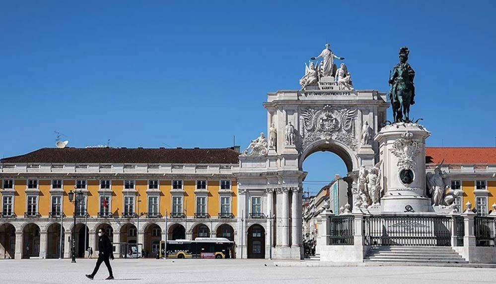 portekiz-covid-19-vakalarinin-dusuk-oldugu-ulkelerden-turist-kabul-etmeye-basliyor