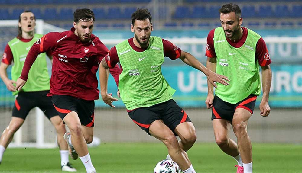 A-Milli-Futbol-Takımı-Galler-maçı-hazırlıklarını-sürdürdü