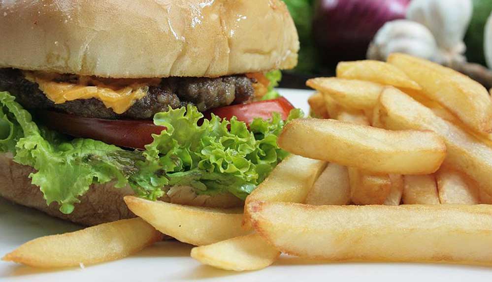 İngiltere-'abur-cubur'-reklamlarını-yasakladı