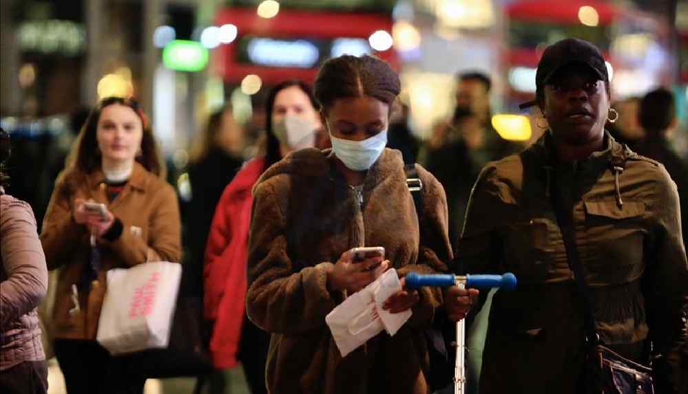 O Avrupa ülkesi İngiltere'den gelen yolculara 1 haftalık zorunlu karantina uygulayacak