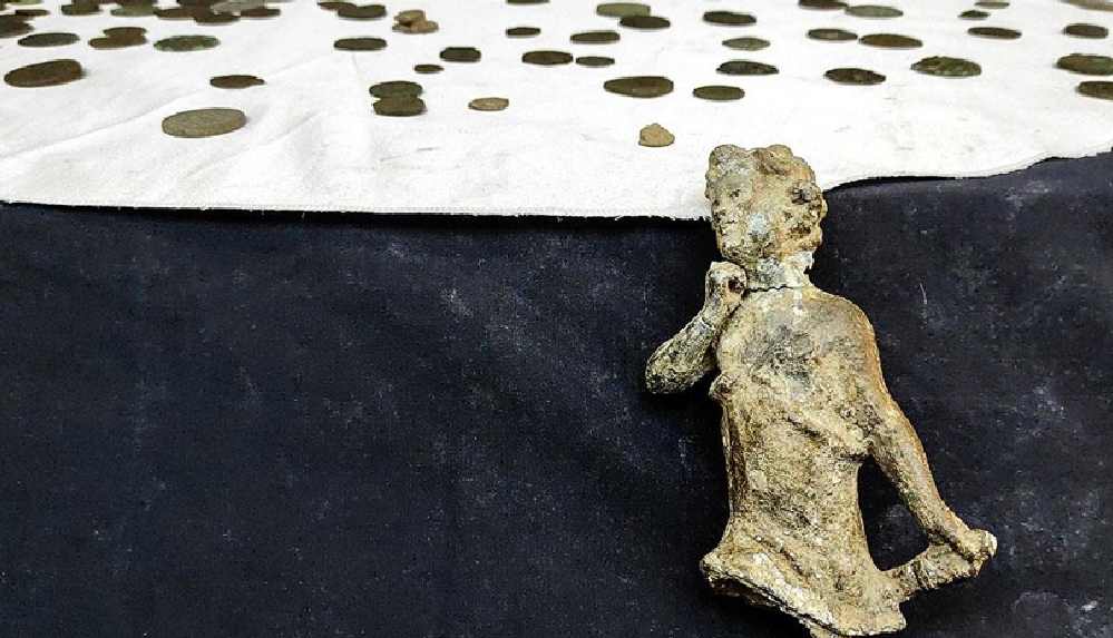 Untitledistanbulda-415-tarihi-eser-ele-gecirildi