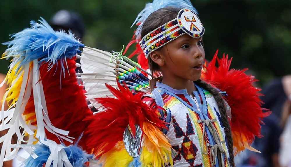 abd-kizilderili-cocuklarin-yatili-okullardaki-akibetini-arastiracak