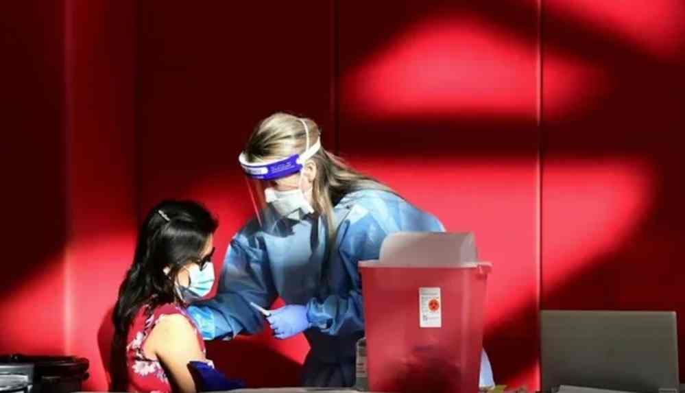 Avrupa'da Moderna aşısının 12 yaşa uygulanmasına onay çıktı