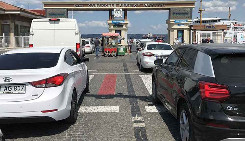 Kurban-Bayramı-sonrası-tatilciler-dönüş-yolunda