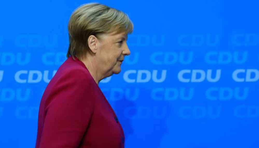 Merkel-gazetecilerle-vedalaştı