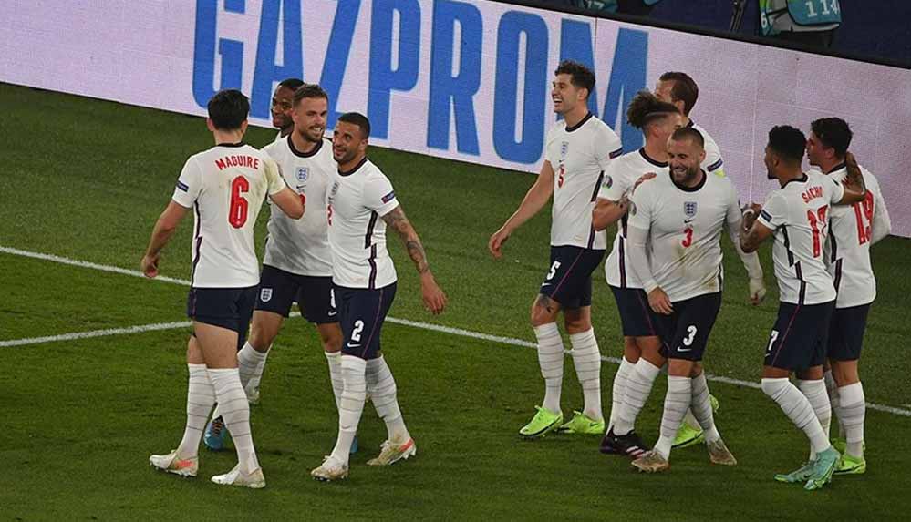 euro-2020-finalinde-penalti-kaciran-oyunculara-yonelik-irkci-saldirilara-kinama