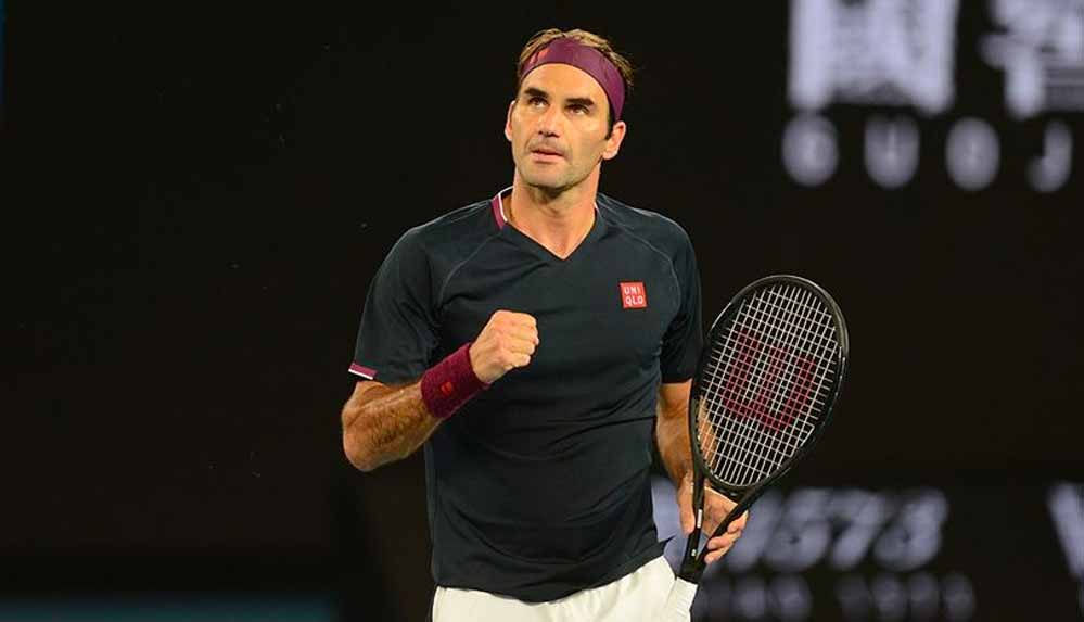 roger-federer-wimbledonda-3-tura-yukseldi