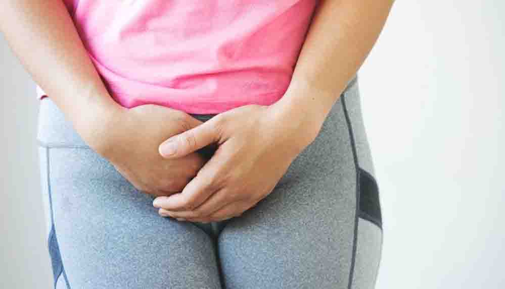 Kendisini-aldattigindan-suphelendigi-karisinin-cinsel-organini-dikti